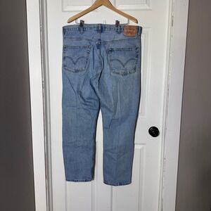 Levi Strauss 505 Jeans Mens W42 L30 Regular Fit Light Wash Denim